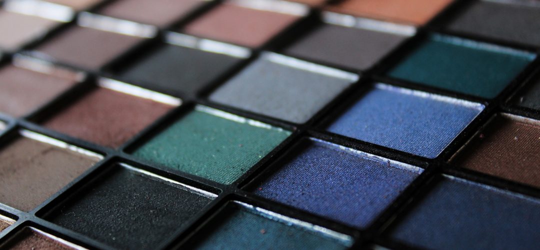eye-shadow-4558443_1920